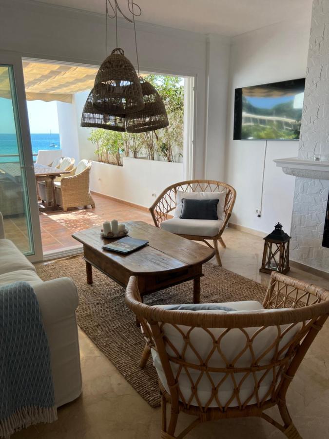 Playa Cristo Amazing Beach Terrace Appartment Estepona Luaran gambar