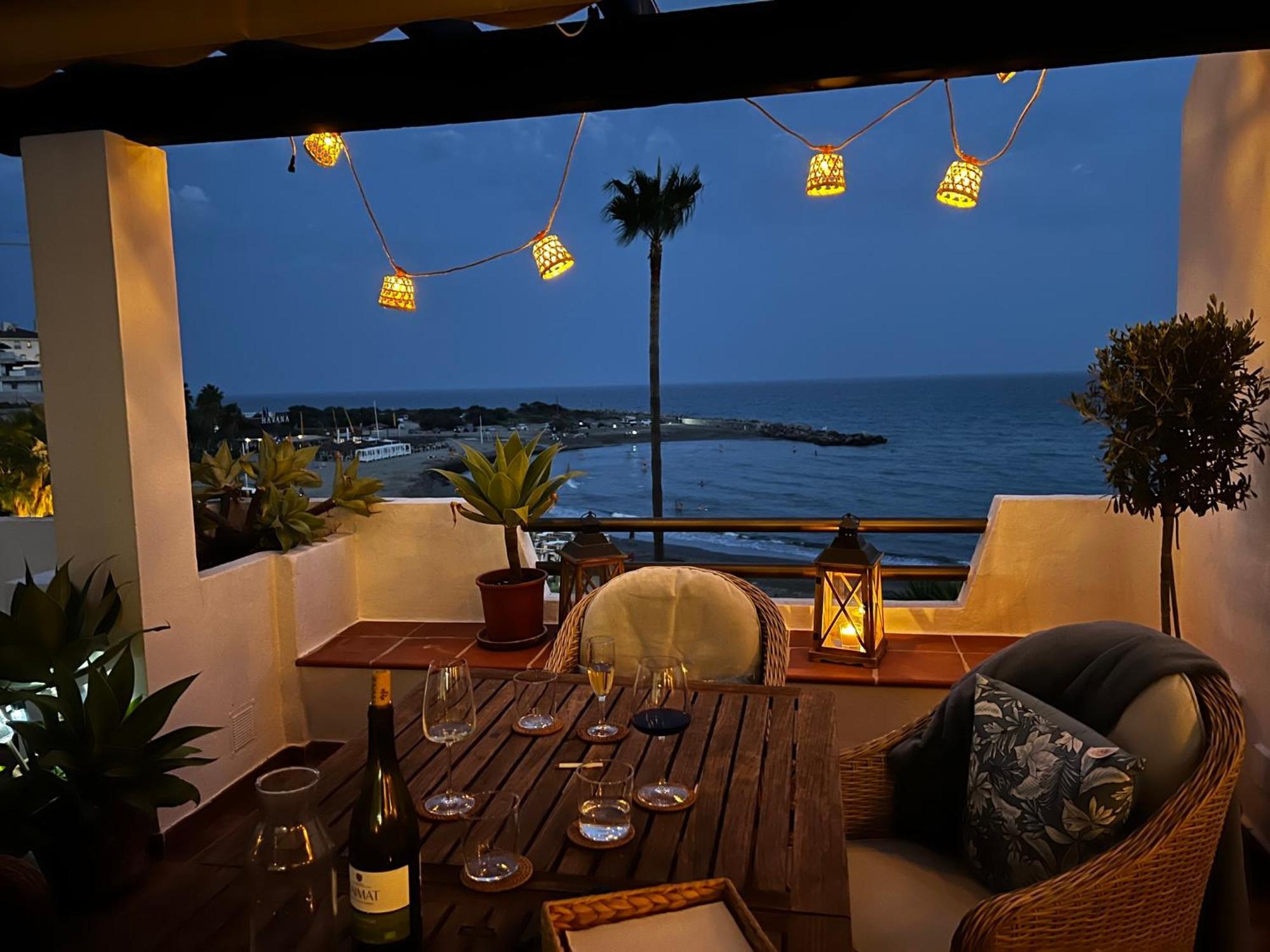 Playa Cristo Amazing Beach Terrace Appartment Estepona Luaran gambar